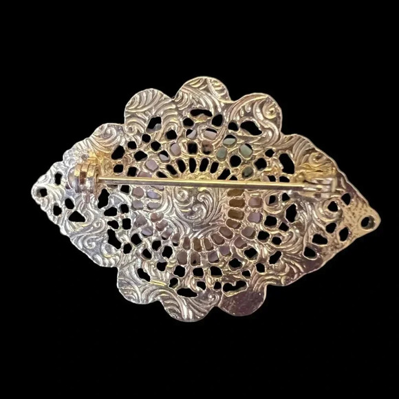 Vintage 1928 Pink Porcelain Rose Filigree Brooch Pin Gold Tone - Picture 2 of 4